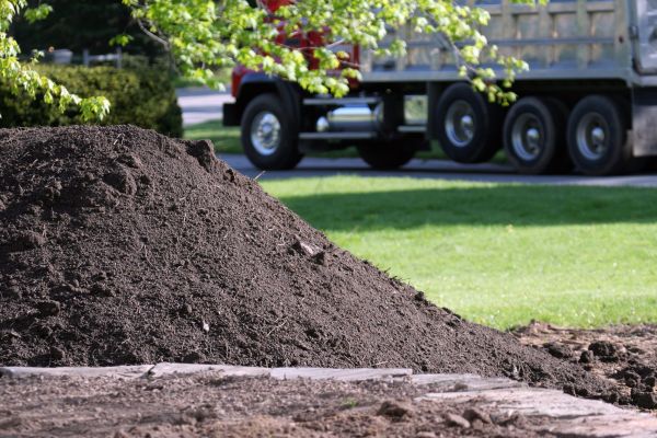 Yard Dirt Delivery in Bremerton